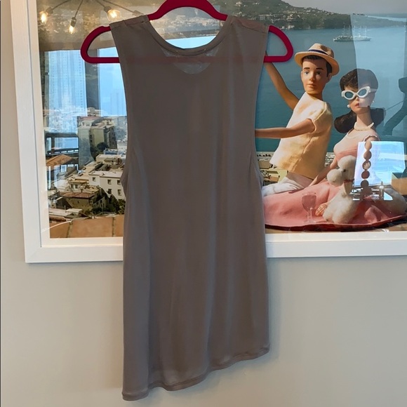 💕HP💕C&C California Assymetrical hem muscle tank grey - Picture 6 of 16